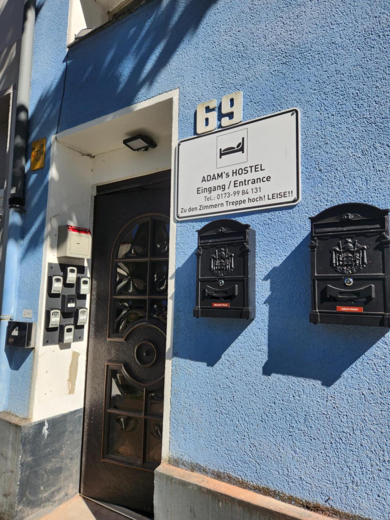 Adam'S Hostel - Self Check-In & Only Private Rooms Дюссельдорф Экстерьер фото